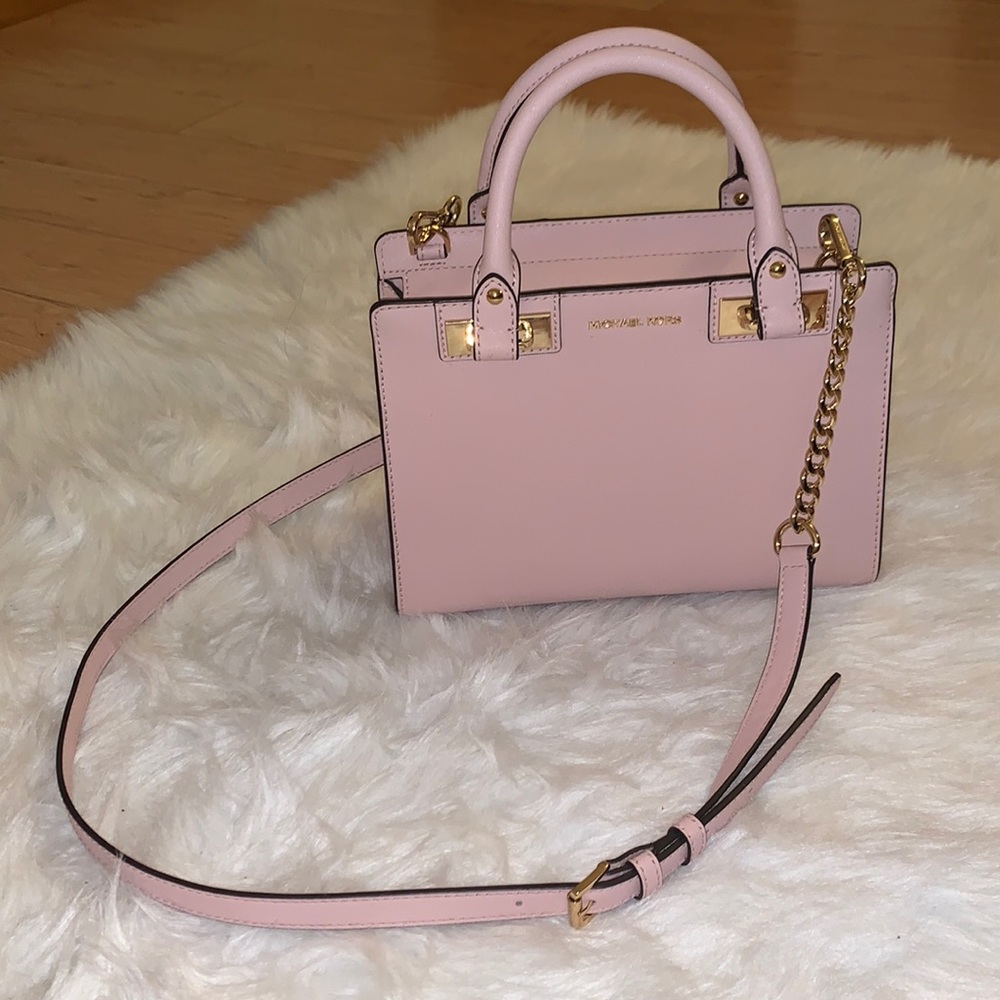 Michael Kors Quinn Small Satchel - Pink